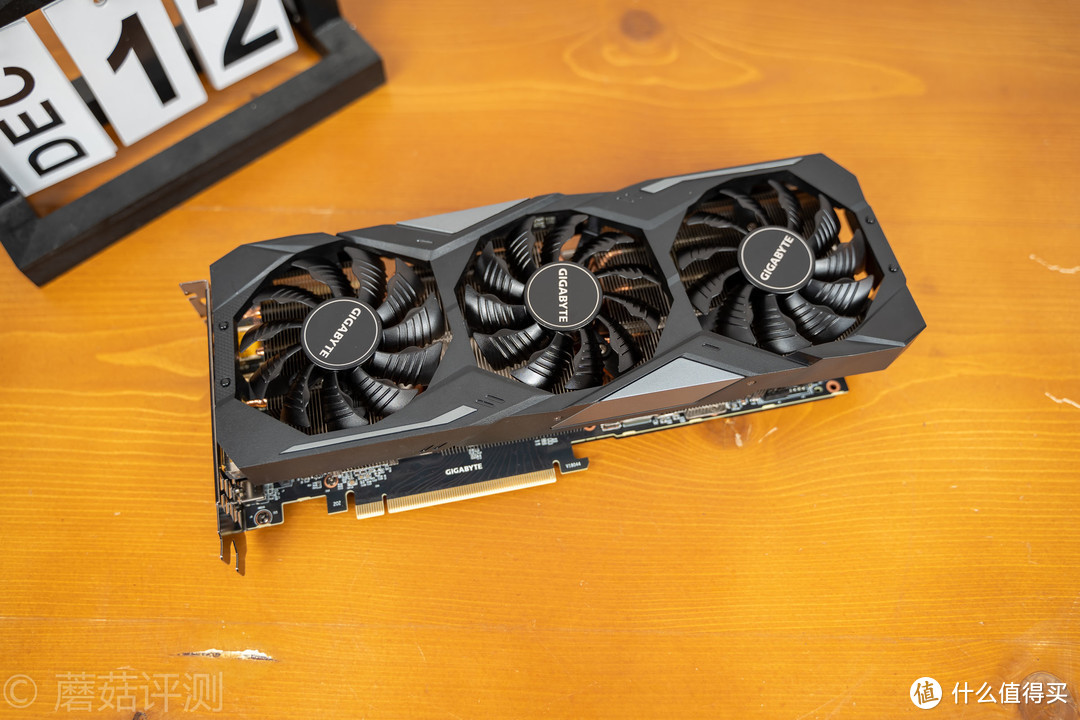 西装暴徒，或是最适合这块显卡的标签——技嘉GeForce RTX 2070 SUPER GAMING OC 显卡 评测