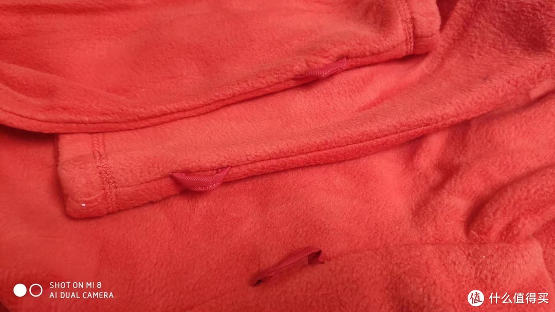 秋日里漂亮的极光红----龙狮戴尔女士三合一旅行夹克