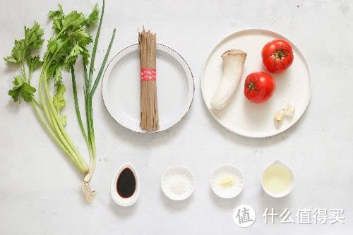 鲜蔬荞麦面，开胃有食欲，无肉胜有肉