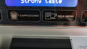 德龙ETAM 29.660.SB全自动咖啡机使用体验(电源开关|开关钮|豆仓盖|蒸汽阀|蒸汽喷嘴)