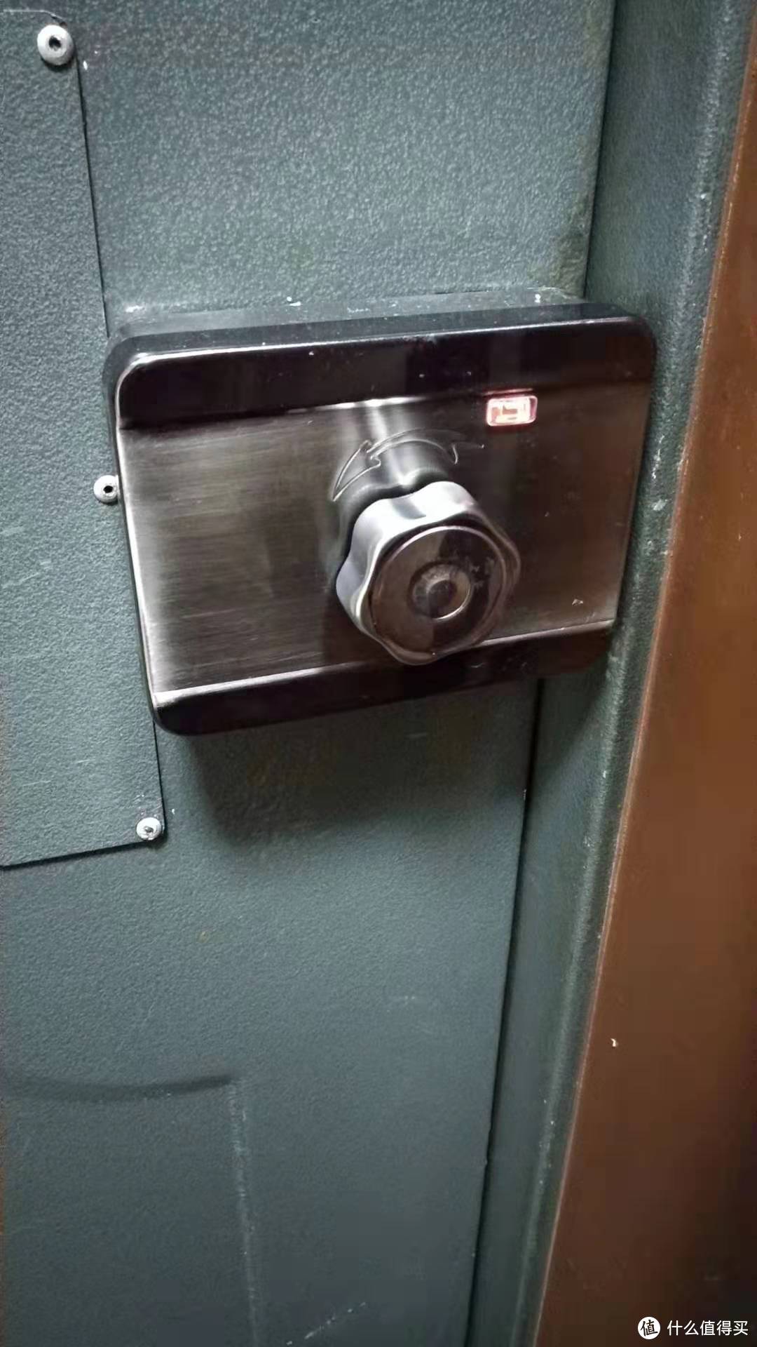 200元改造老式外装门锁为指纹锁