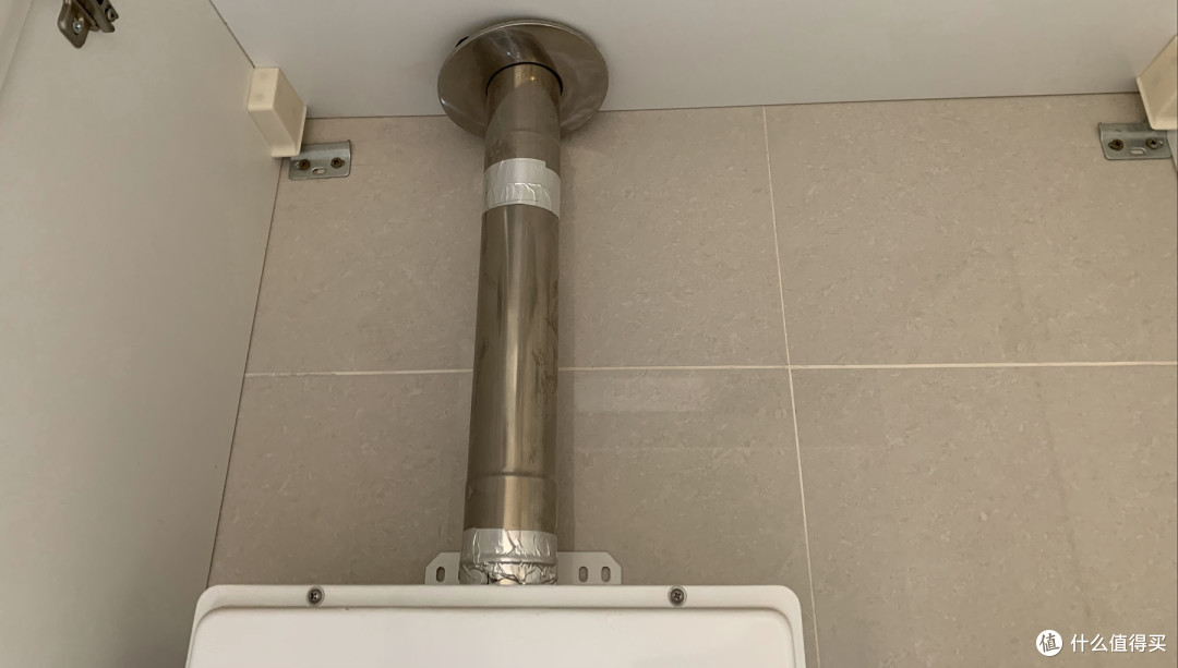 为何动辄几千差价？真假恒温玄机是啥？A.O.史密斯热水器拆给你看