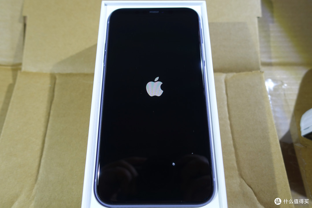 很环保的包装打开纸箱第一步来了老弟上开箱利器乱入一下圆润,盘它