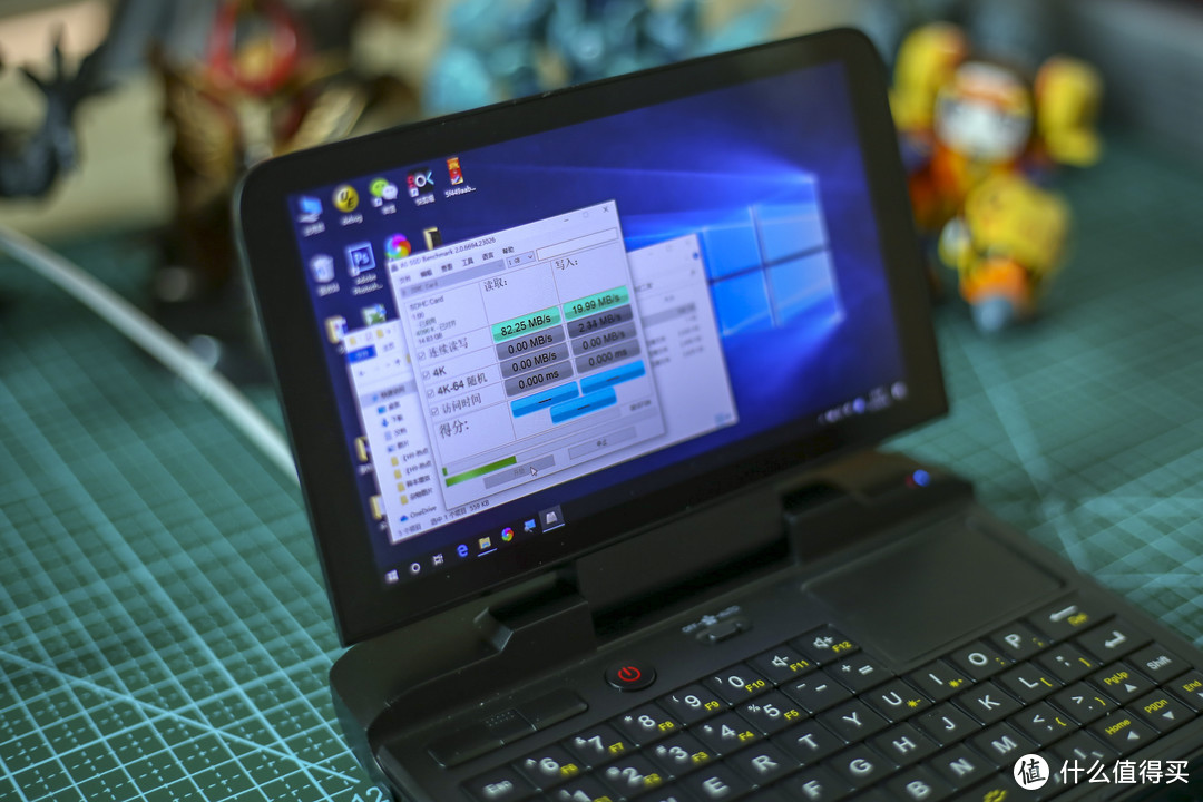 东芝M303E microSD卡能给你完整4K视频拍摄体验，还能给我笔记本扩容用，性能测试体验告诉你