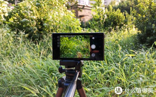 手机与单反镜头的结合体，智能相机你用过吗：永诺YN450轻体验