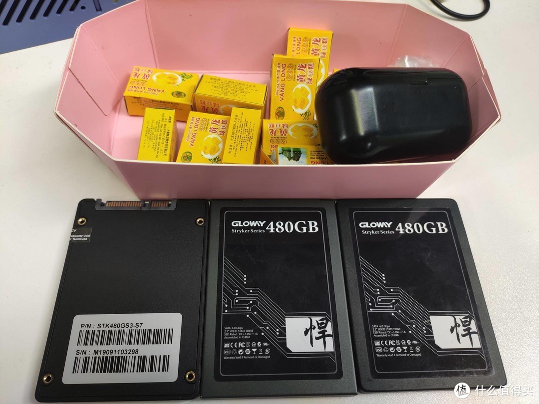 壕气，3个光威480G SSD组WIN10存储池，深度测试到底值不值得搞