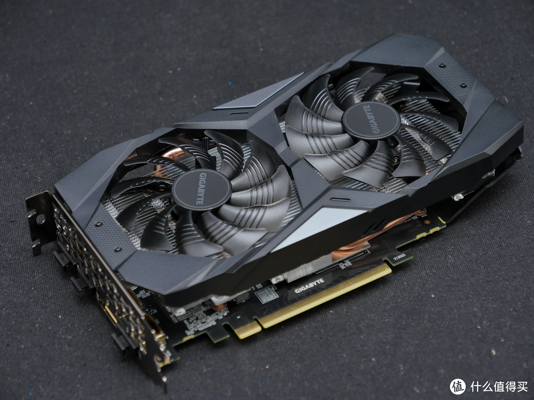 朋友偷偷买了无主之地3？我来看看RX590和GTX1660谁能畅游废土