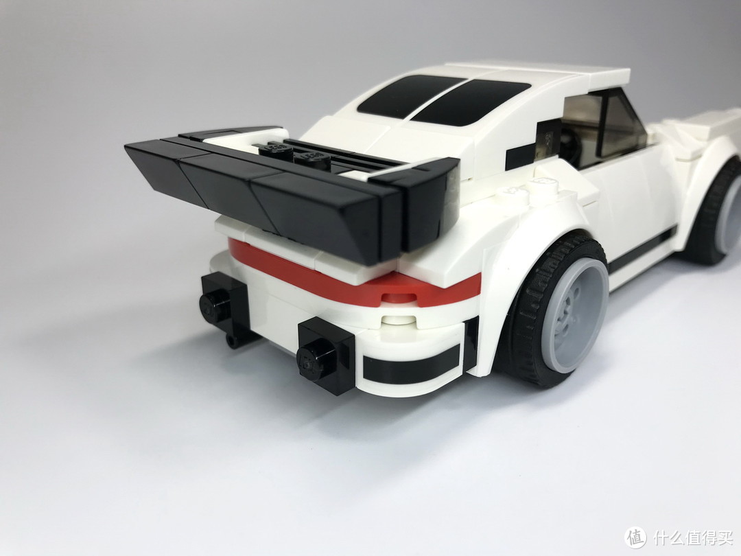 LEGO 超级赛车 75895 1974年保时捷911Tubro 3.0