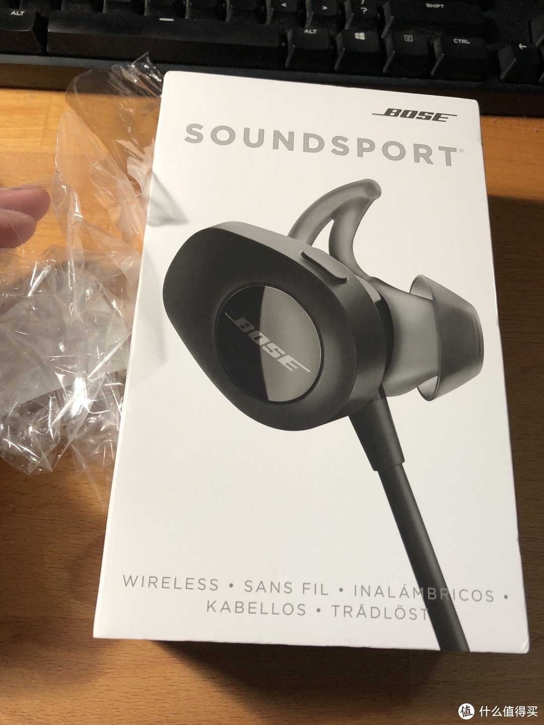 迟来了一年的无线耳机测评——Bose SoundSport