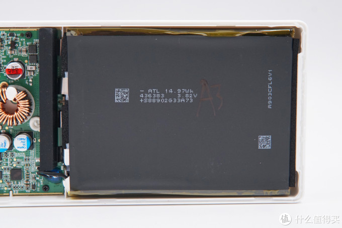 华为12000mAh 40W超级快充移动电源CP12S拆解