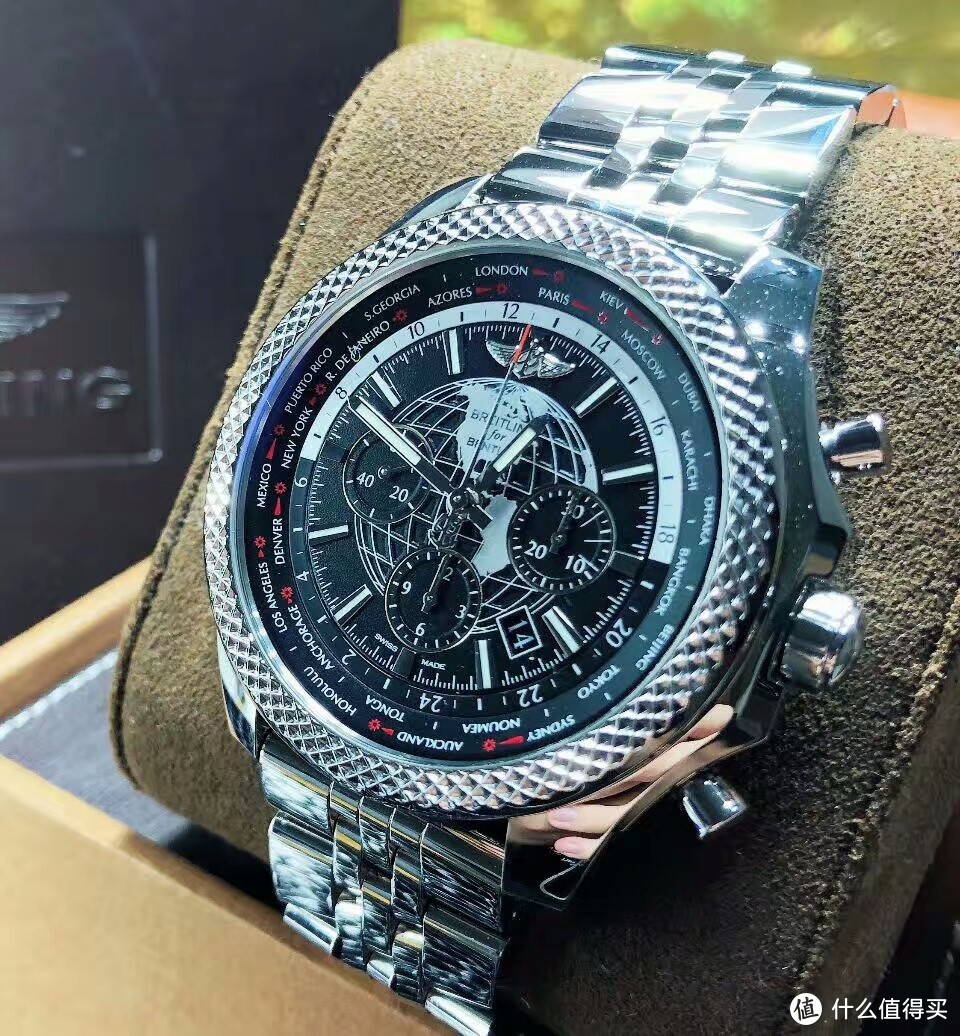 戴手表是一种职业素养，听说每个飞行员都有一块，BREITLING 百年灵 Bentley AB0521U4-BD79-990A