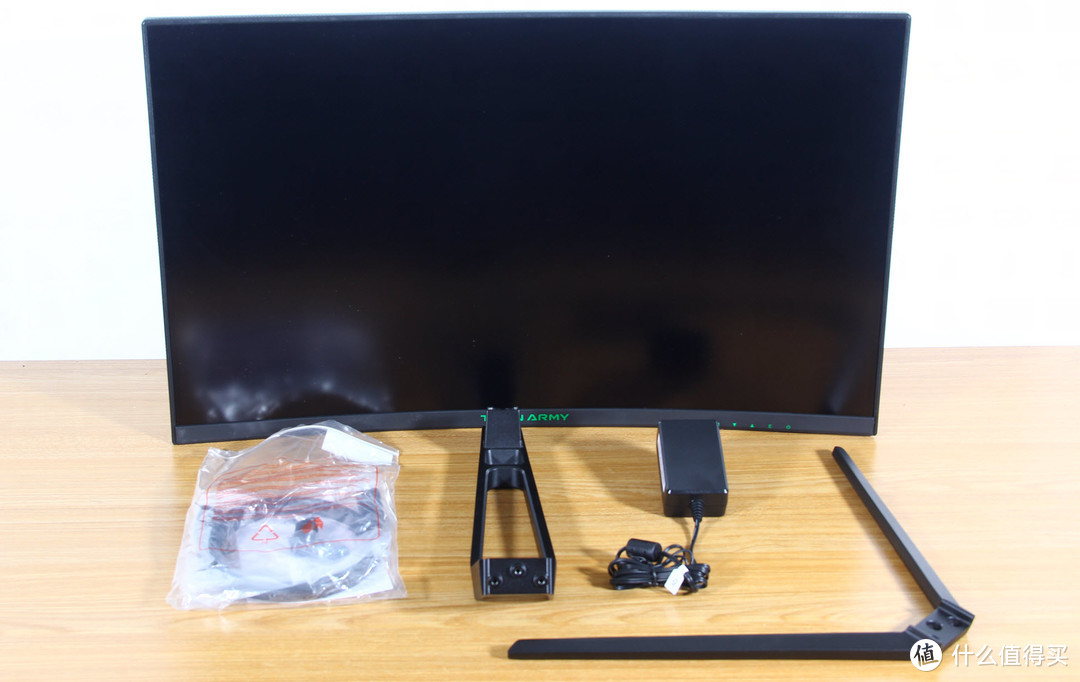 泰坦军团高性价比显示器！1080P+165Hz+27英寸的电竞游戏屏幕值得拥有！