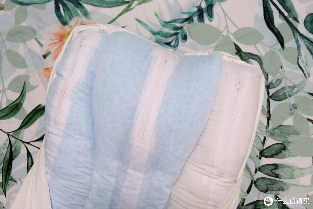 给你舒适深度的睡眠体验：菠萝斑马 软管颈乐枕（Q弹软管升级版）