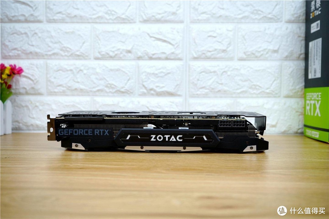 堆料泰又一款亲民产品，性能出色还不贵--索泰(ZOTAC)RTX2070super至尊PLUS OC显卡