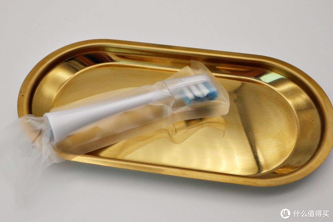 UV紫外线杀菌杀菌烘干一体，现在的电动牙刷太南了-扉乐电动牙刷分享