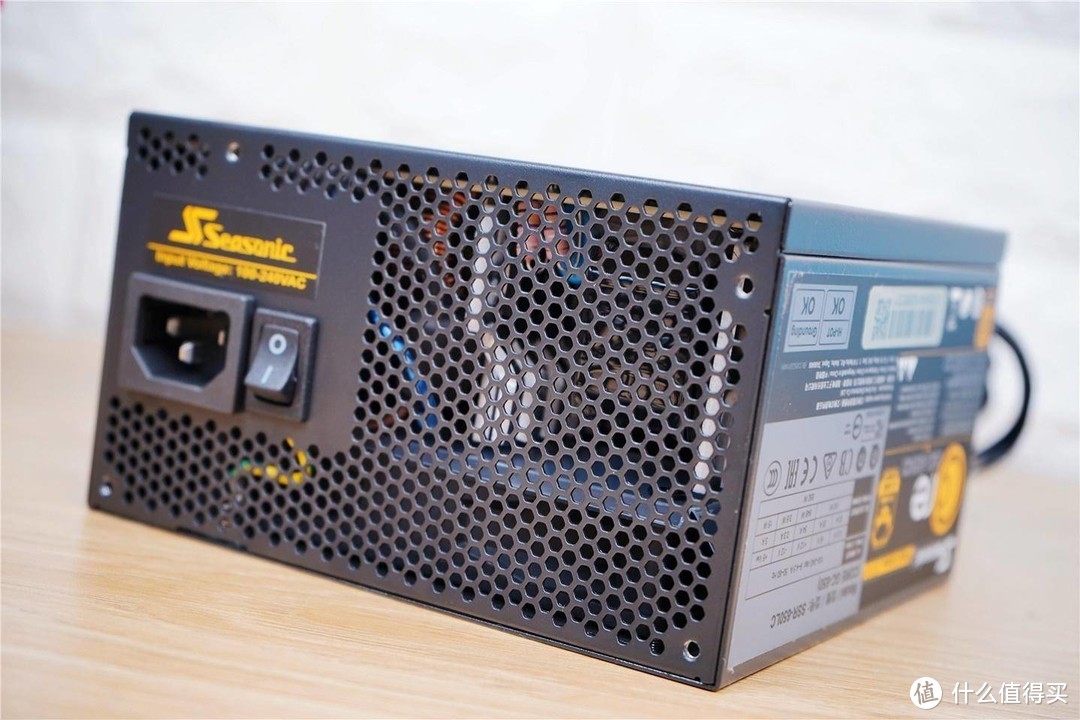 海韵出品，品质保证——海韵 (SEASONIC)游戏酷核CORE GX650电源简评