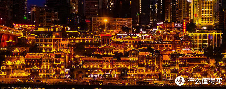 关于重庆的十部纪录片：在家就能了解这座网红城市的方方面面