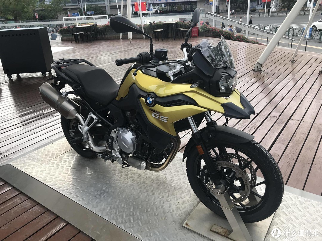 BMW F750GS