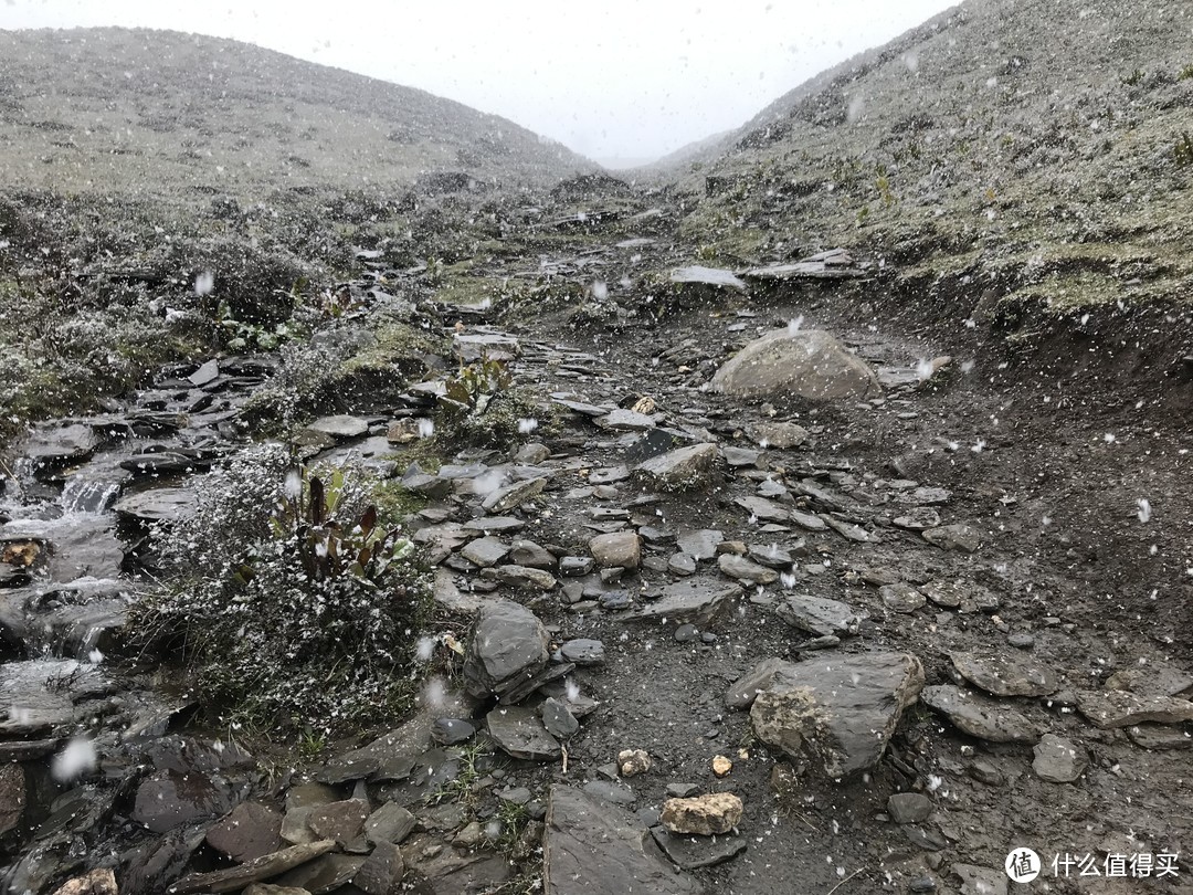 国庆前的错峰游—登四姑娘山大峰记