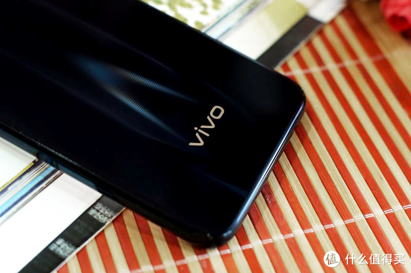 千元级全能手机，vivo Z5手机测评