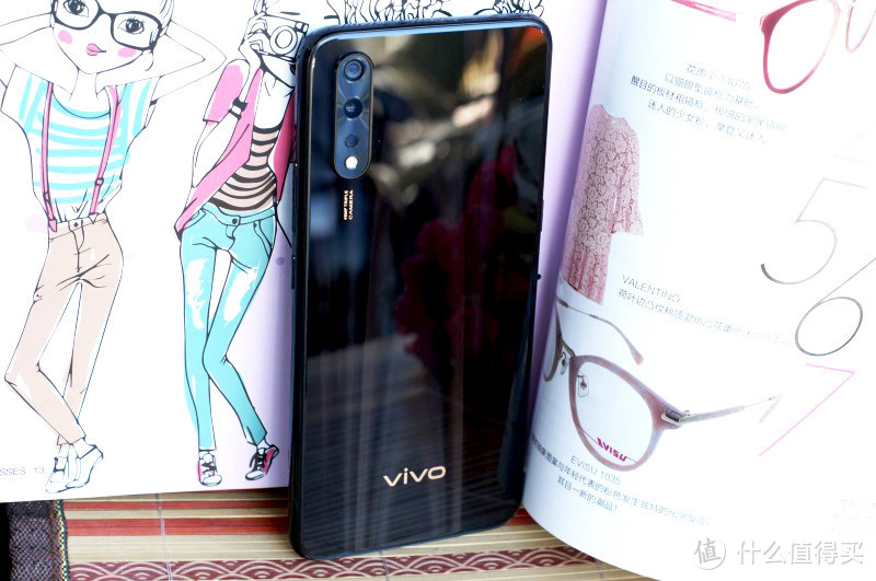 千元级全能手机，vivo Z5手机测评