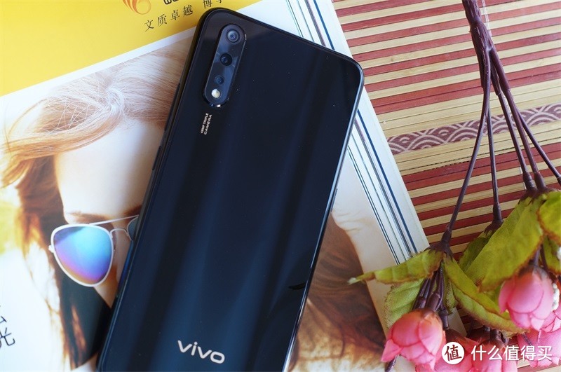 千元级全能手机，vivo Z5手机测评