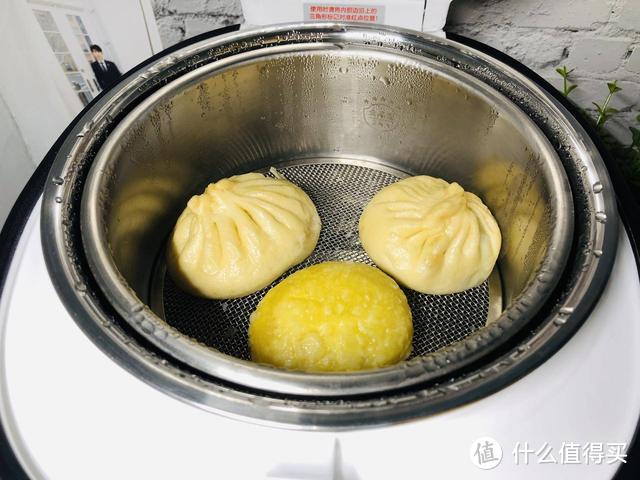 专为控制血糖而生的“电饭煲”——臻米脱糖降糖电饭煲