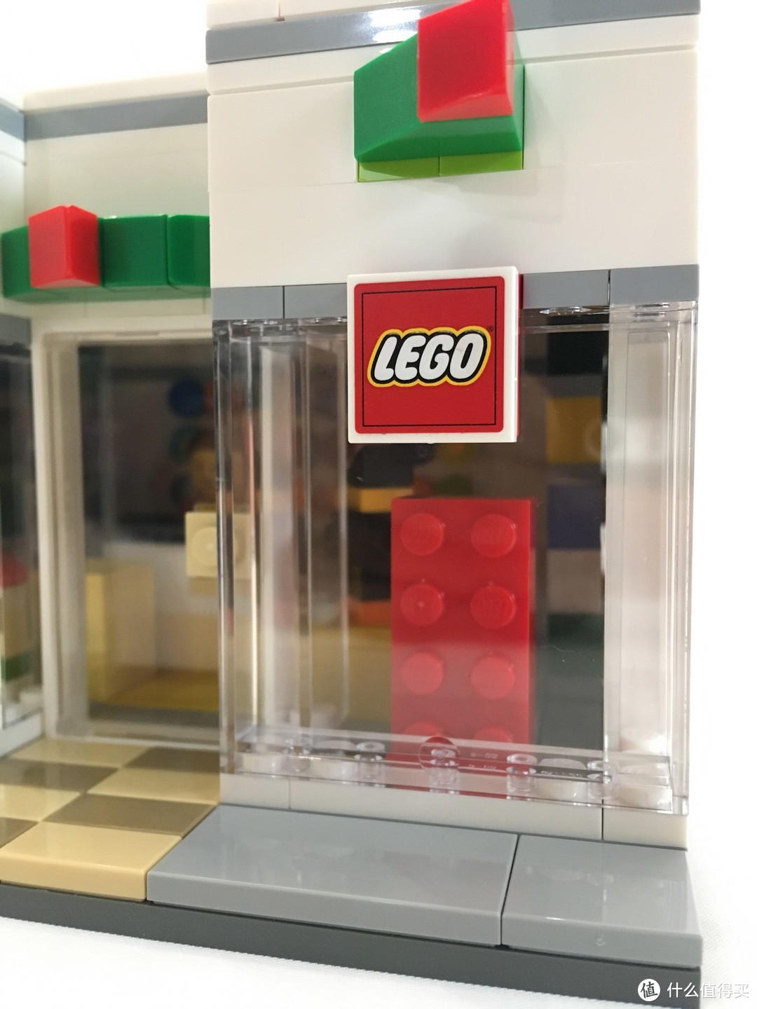 乐高新店开业礼 -- 40145 LEGO Brand Store