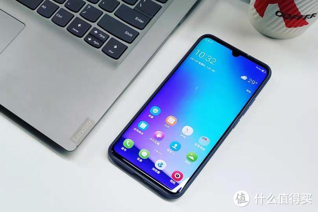 相處了半個月我想我更懂中興天機axon10pro5g了