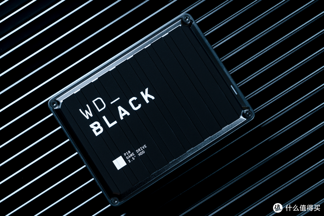 西部数据的大招？游戏主机扩容首选：WD_BLACK P10 4TB 移动硬盘体验