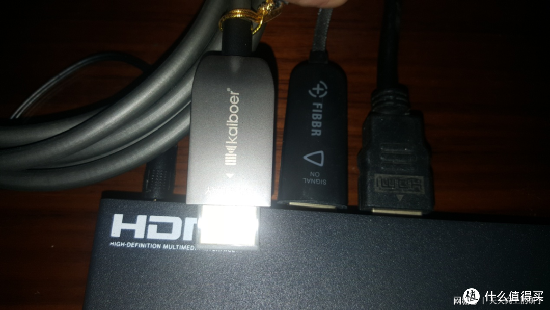 开博尔铠装光纤HDMI柔韧无比，家庭影院用线不二选择