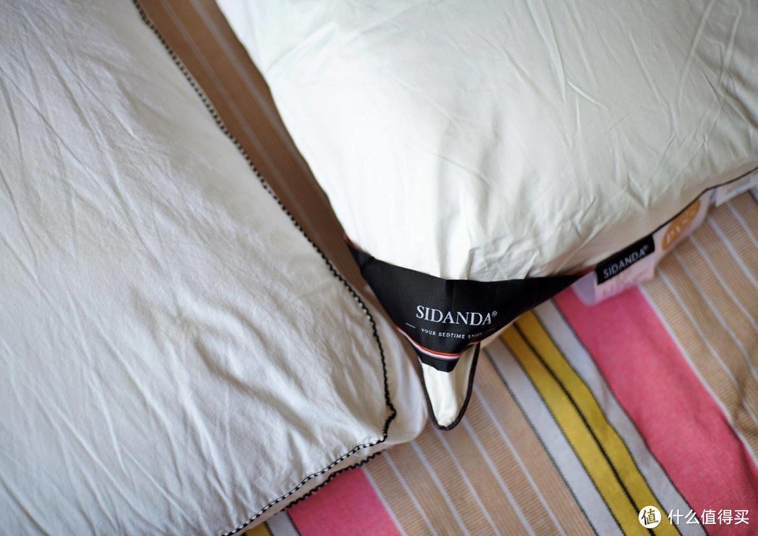 睡觉不香是枕头的原因：化纤枕、宇航枕、乳胶枕、鹅绒枕横评