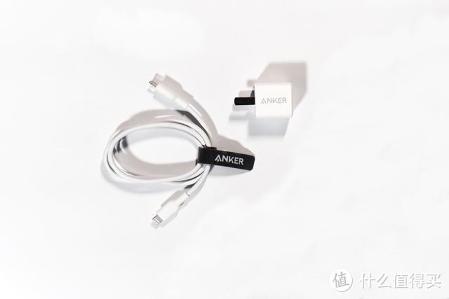 Mini身材里的强劲性能——ANKER苹果快充套装