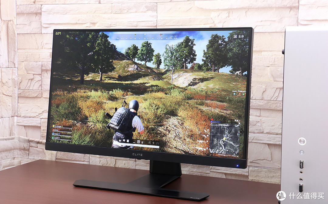 当 LG 1ms IPS 遇上 240Hz，优派 ELITE XG270 电竞显示器上手玩