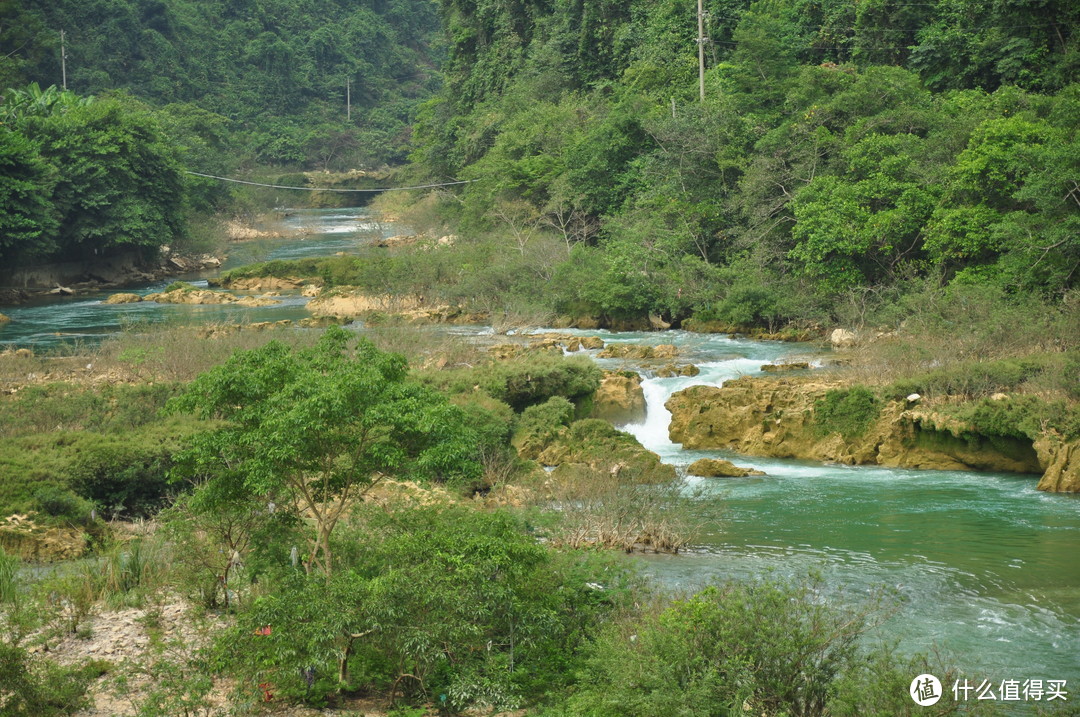 路边的流水，到处是这样的美景