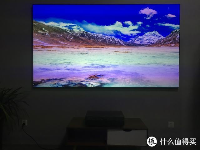 长虹激光电视V8S评测："画质旗舰"向"A+真4K"全面挺进