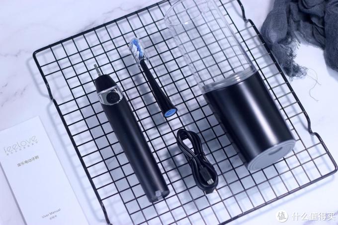 扉乐电动牙刷:自己可以紫外线杀菌,用着才安心