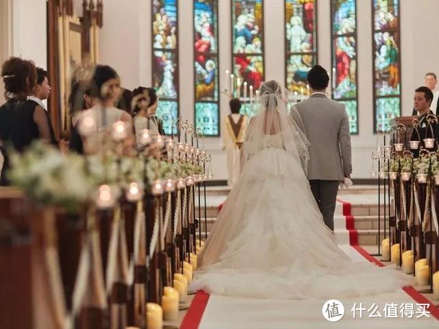 明星的梦幻婚礼离你并不遥远，日本的这些婚礼圣地美成童话