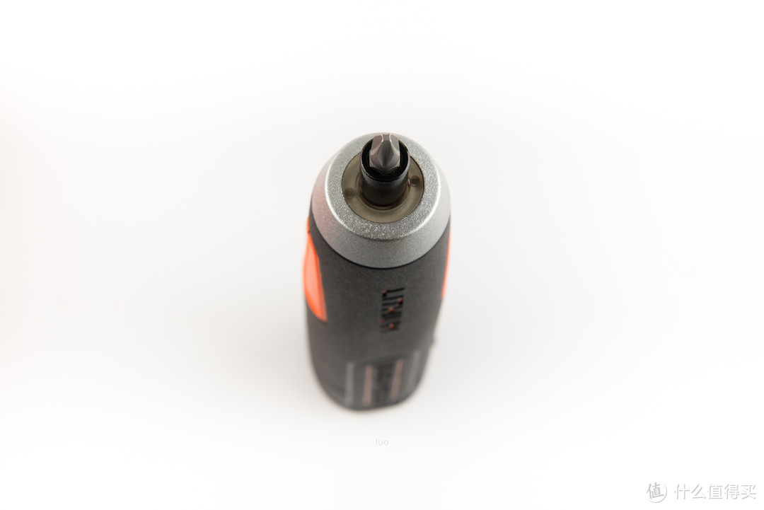 终于可以快乐的拧螺丝了，百得 smart push 4V 锂电螺丝刀开箱分享