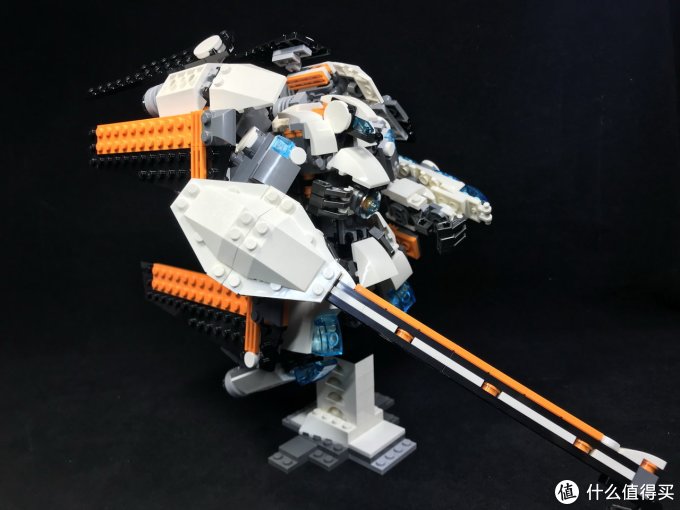 而提供零件的套装正是前面提到的31034,只不过用了3套.