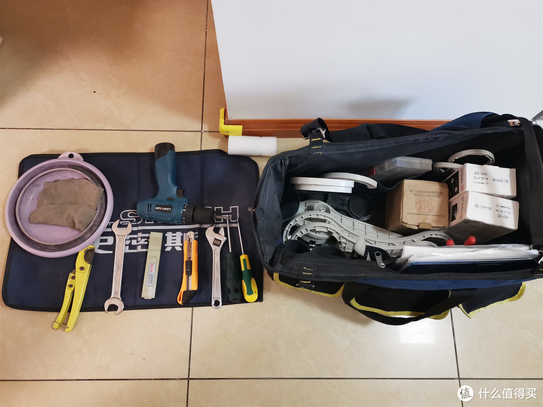 净水器怎么选：小体积、APP智能操控、寿命长，A.O.史密斯R1200XD2反渗透净水机评测