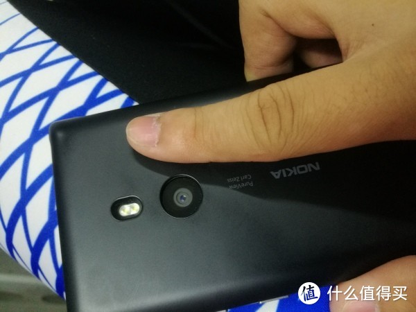 100包邮的WINDOWS PHONE（LUMIA 925）