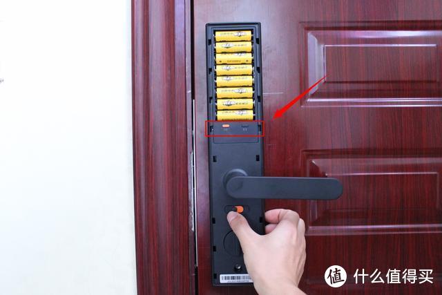 鹿客Classic 2S关门自动上锁、多重安全保护，让你用的安心
