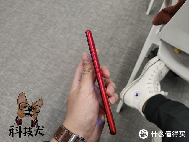 续航小霸王Redmi 8系列发布 首款双模5G旗舰正式官宣