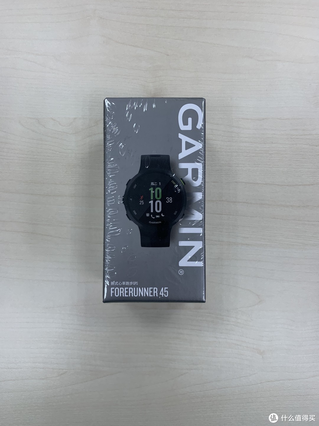 别急，先看完这篇！ 1700元预算， 是买GARMIN FORERUNNER 45 手表， 还是其他同价位智能穿戴手表