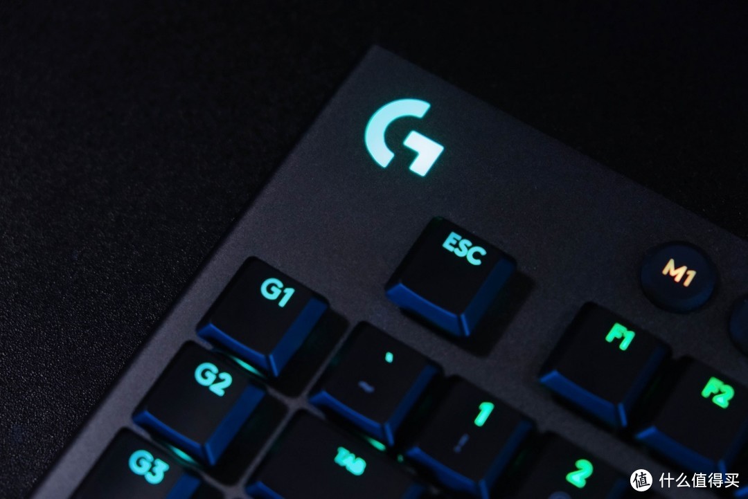 GL矮轴触发能快多少？罗技G813评测及Logitech G HUB使用教程