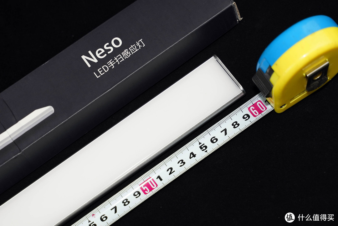 当LED灯加入手势操作是什么体验？几光NESO感应柜底灯使用测评