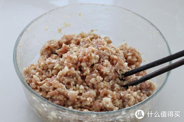 第一次用这食材包饺子，个个皮薄馅大、美味多汁，老公居然没吃够