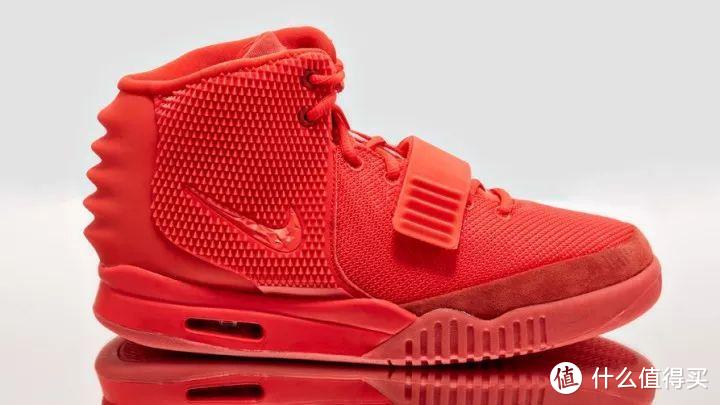 直面Nike，Yeezy颜值排行大比拼！侃爷旗下最受欢迎TOP3竟是…