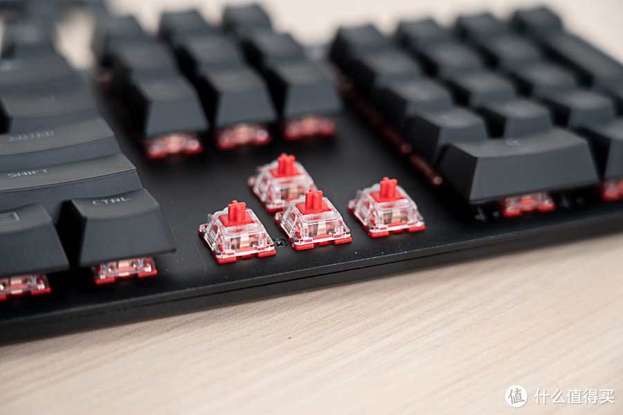 紧凑机身，便于携带：HyperX Alloy Origins RGB起源RGB游戏机械键盘测评